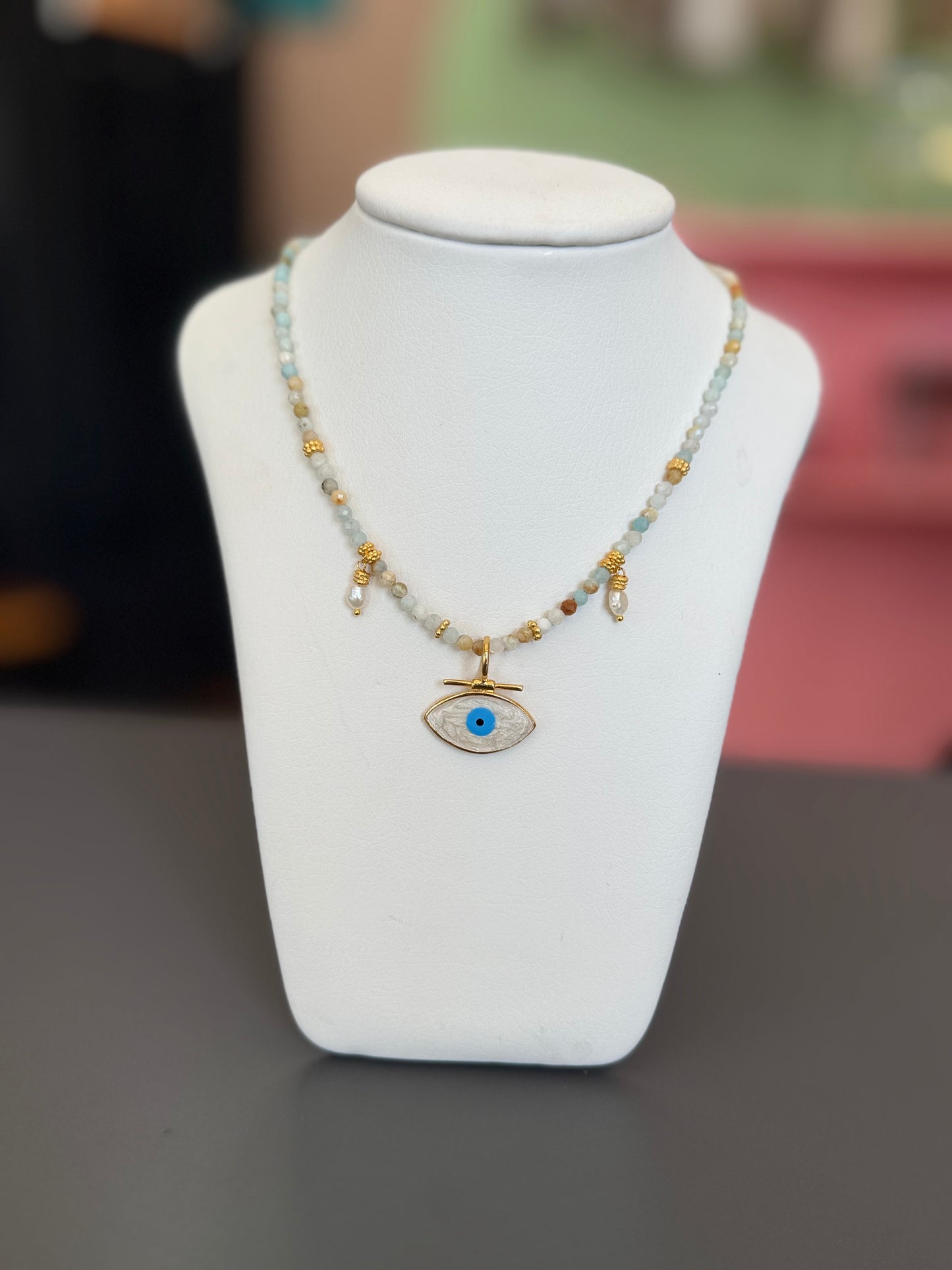 The Giglio Necklace